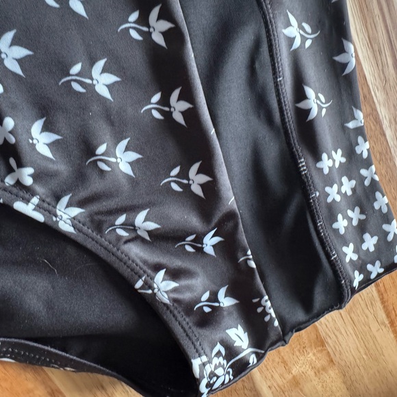 Nani High-Waist Swim Bottoms in Black Floral XS nwt - Picture 3 of 5